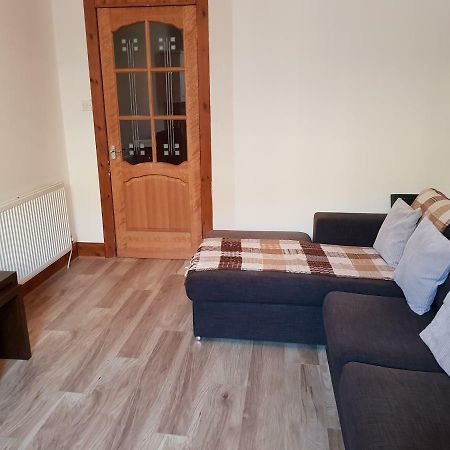 Rozina Apartment Πέισλι Εξωτερικό φωτογραφία